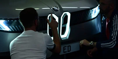 Цікавий факт: передню оптику нового BMW iX3 розробила HELLA