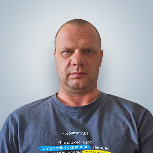 Денис Єленчак